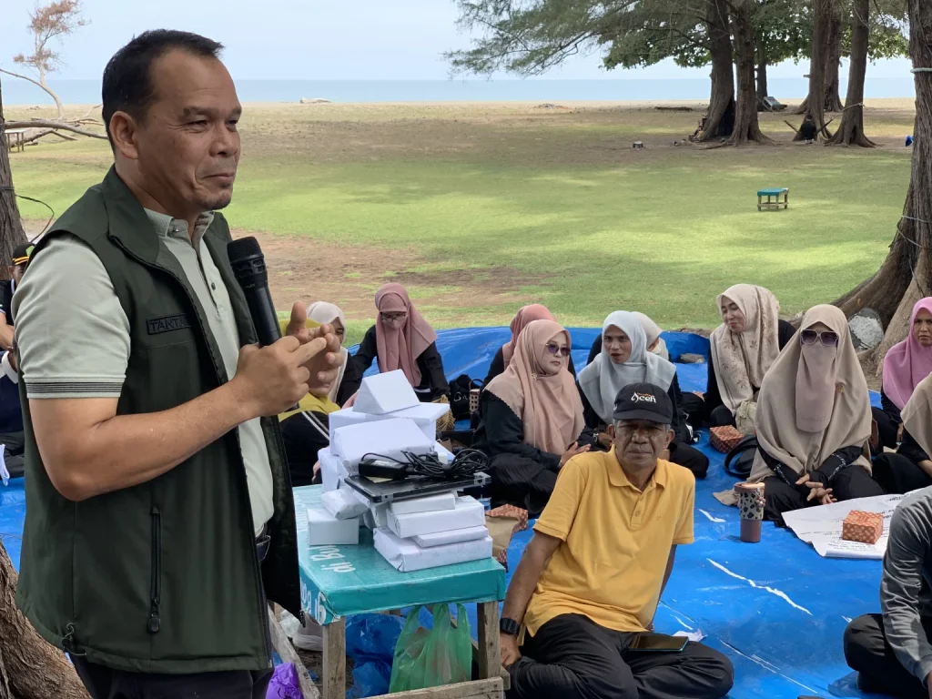 Tantawi saat bersilaturahmi bersama jajaran kepala sekolah, pengawas, serta guru madrasah se-Kota Lhokseumawe di Lapangan Pioneer Camp, Lhokseumawe, Minggu (13/9/2026). FOTO | Istimewa